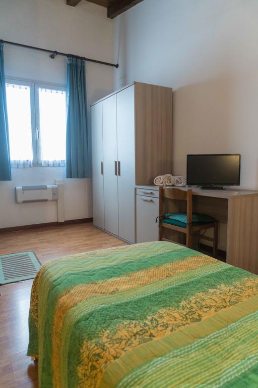 Ristorante Albergo Al Donatore Teor Room photo